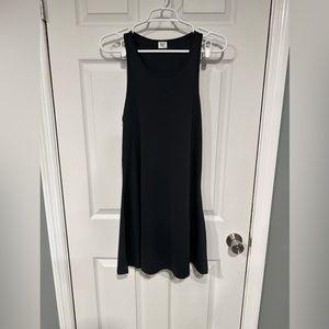 ❤️ NWOT Aritzia High Neck Sunday Best Dress